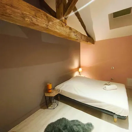 Maison De 11pers, Piscine, Vouzan, Charente Dom wakacyjny Vouzan